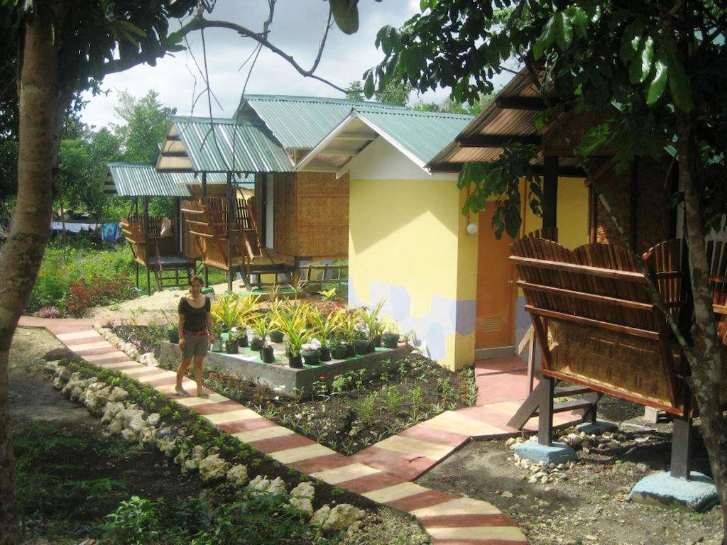 Alexis Cliff Dive Resort Panglao Værelse billede